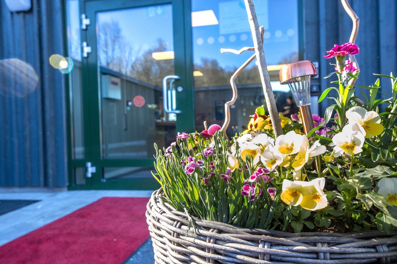 Hotell Eken Moelndal Exterior photo